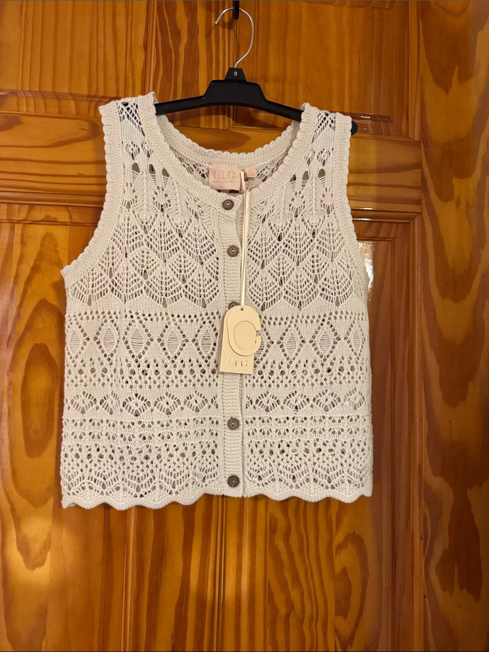 Button-Front Crochet Knit Sleeveless Top in Cream